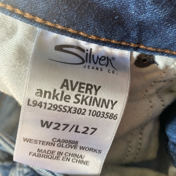 Women’s Silver Jeans - Picture 5 of 6